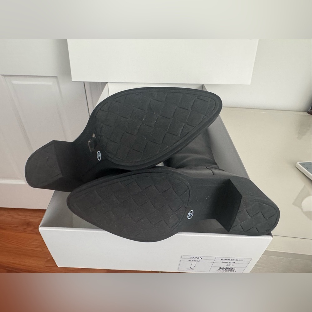 Brand New! La Canadienne Paton Black Leather size 38.5 - Picture 4 of 5